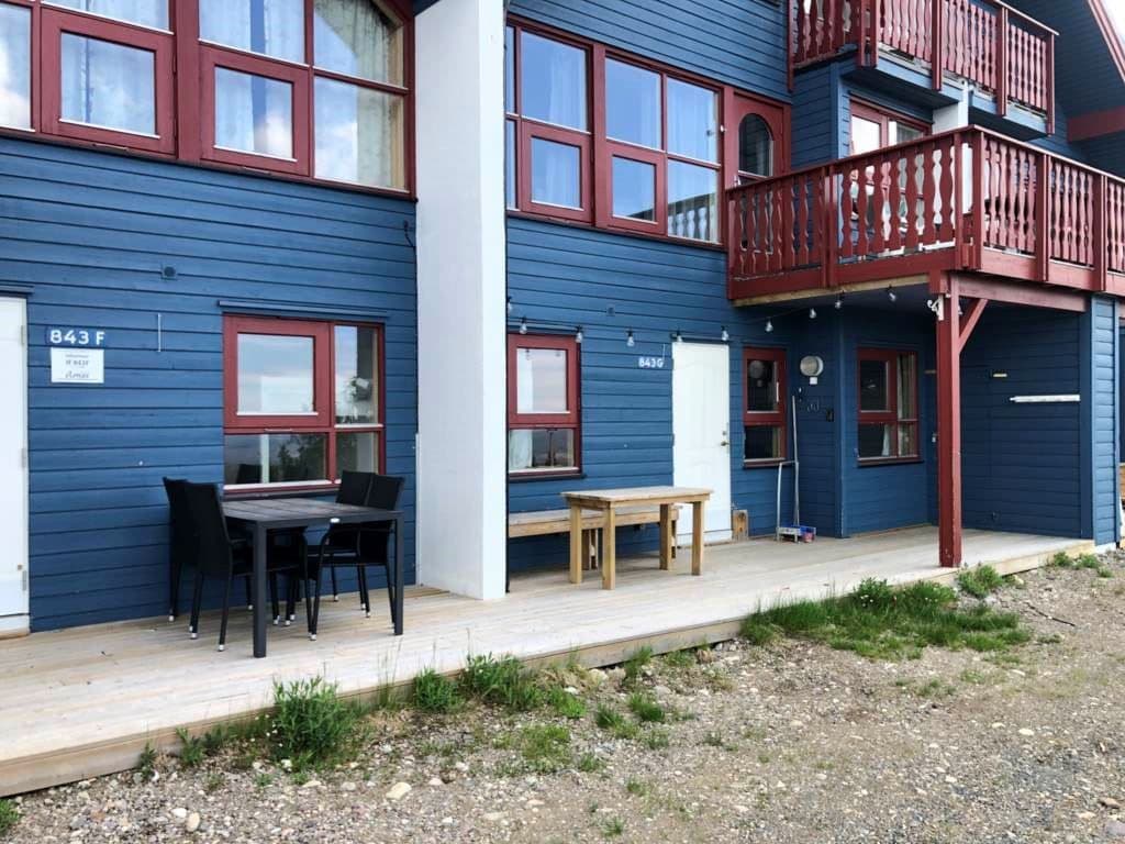 Uteplats med trallgolv