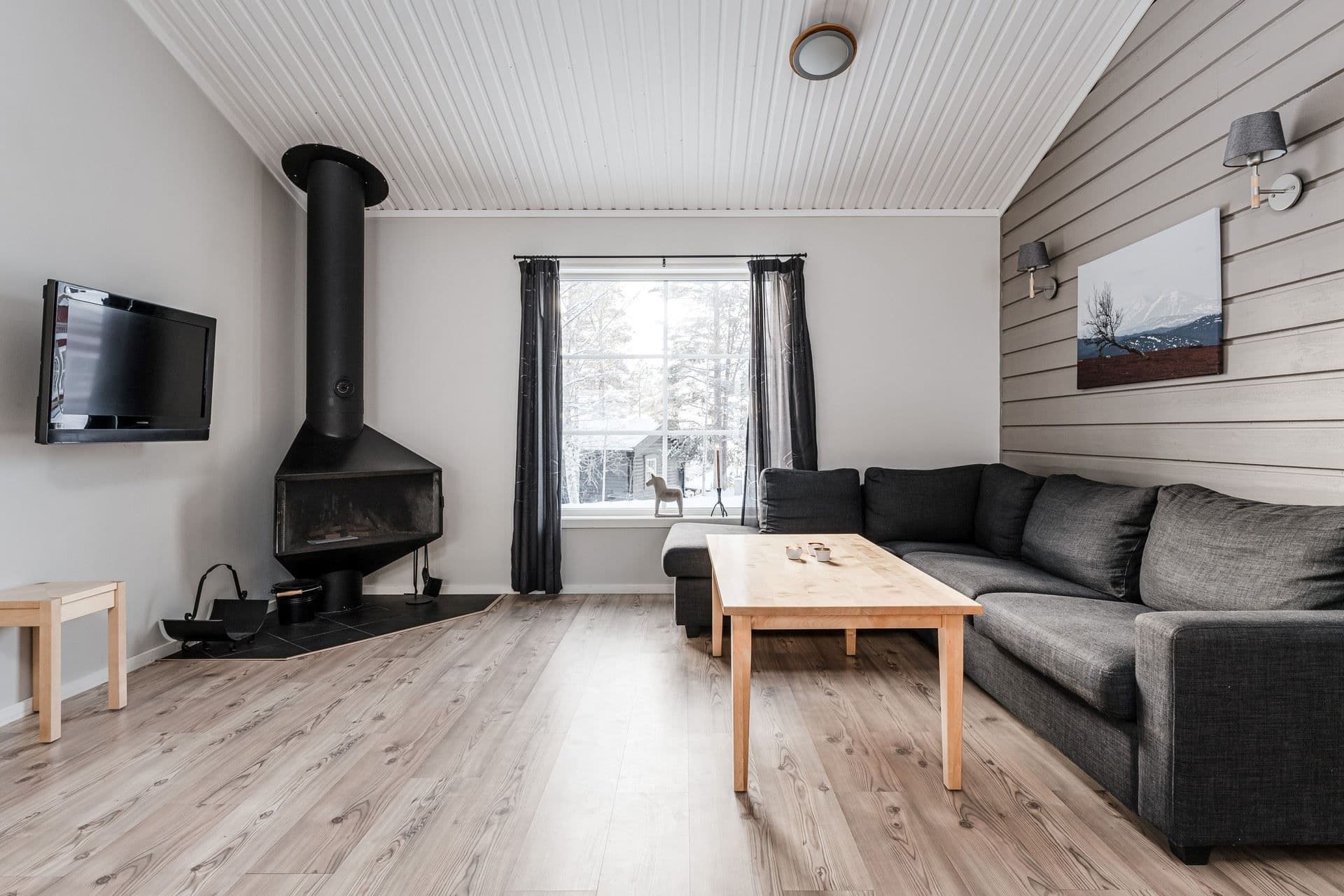 Allrum med kamin