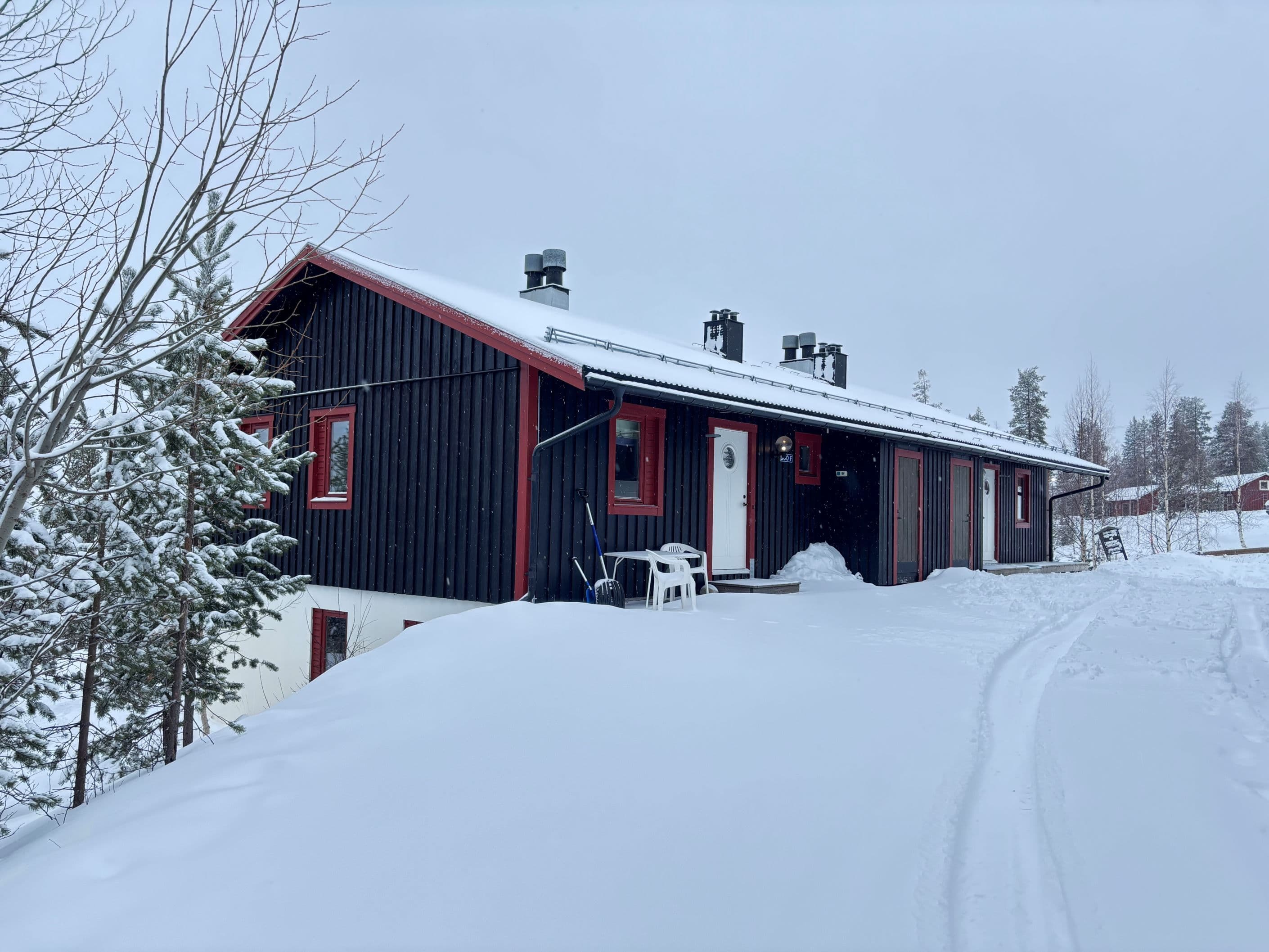 Huset med de övre lägenheterna