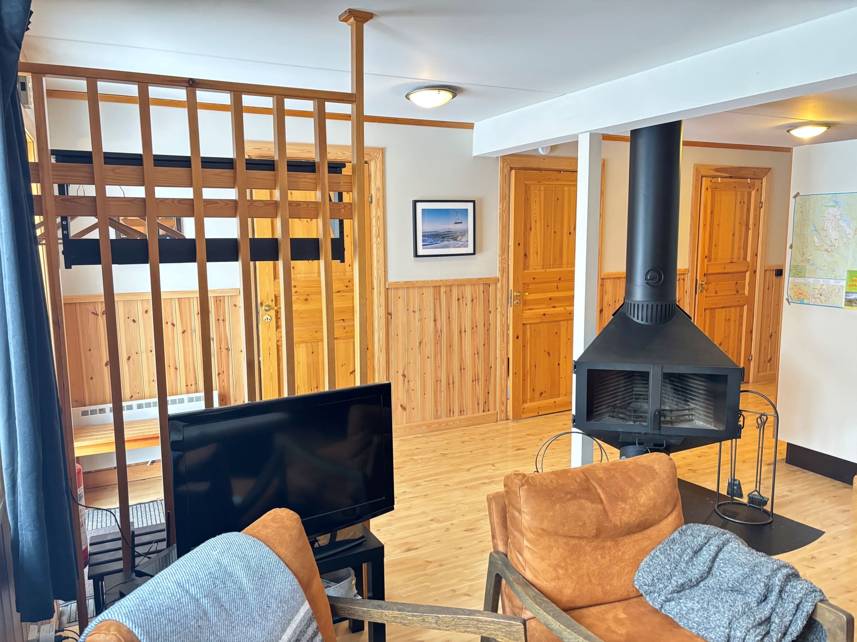 Allrum med kamin