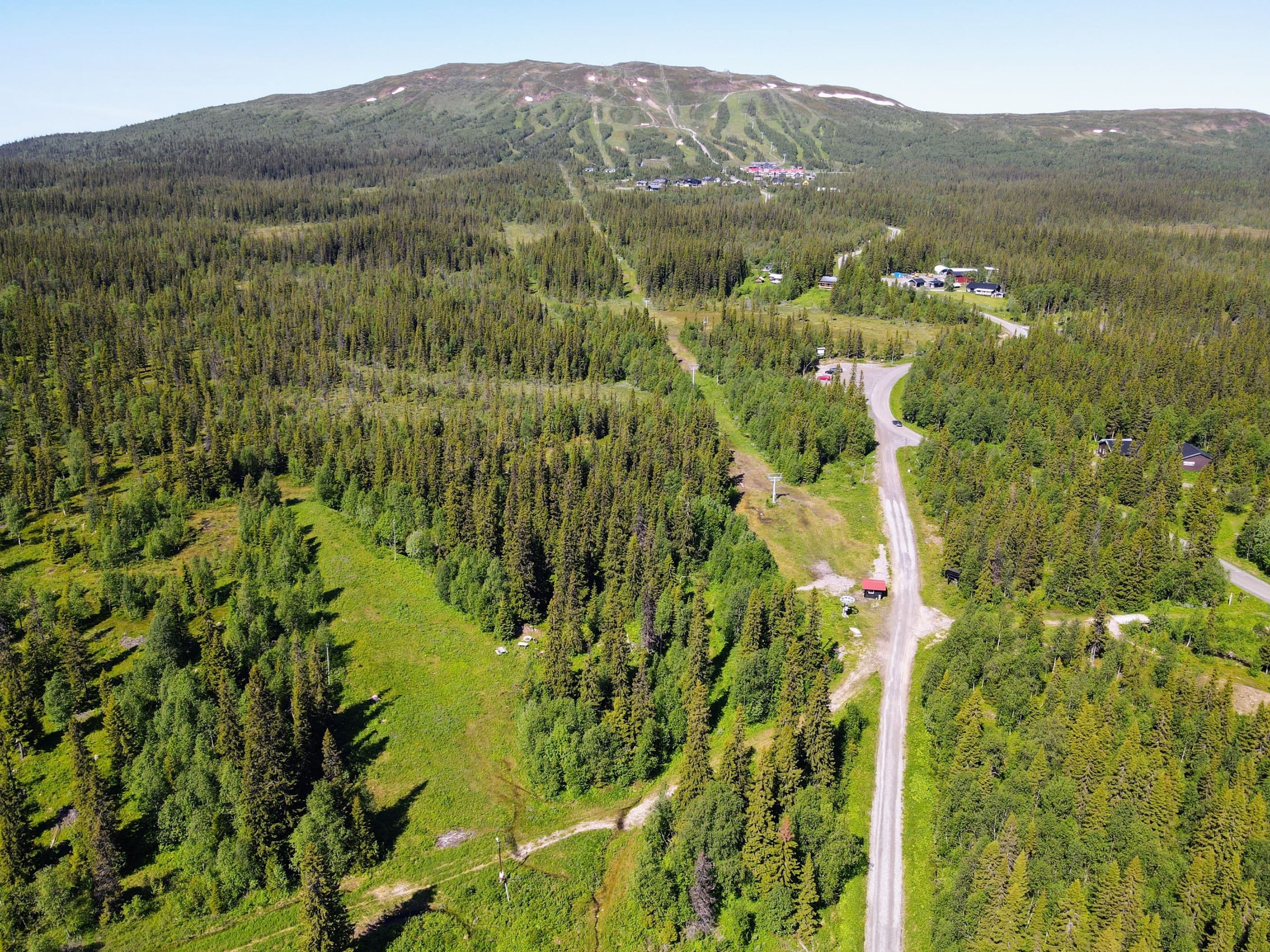 Transportleden tar dig smidigt upp till liftarna